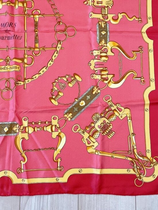 Hermes Scarf Carre 90 Morset Gourmettes Bit and Chain Red - Picture 5 of 8